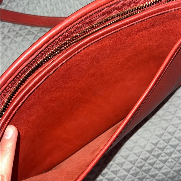 Coach Vintage Taylor Crossbody #9944 - Picture 10 of 14